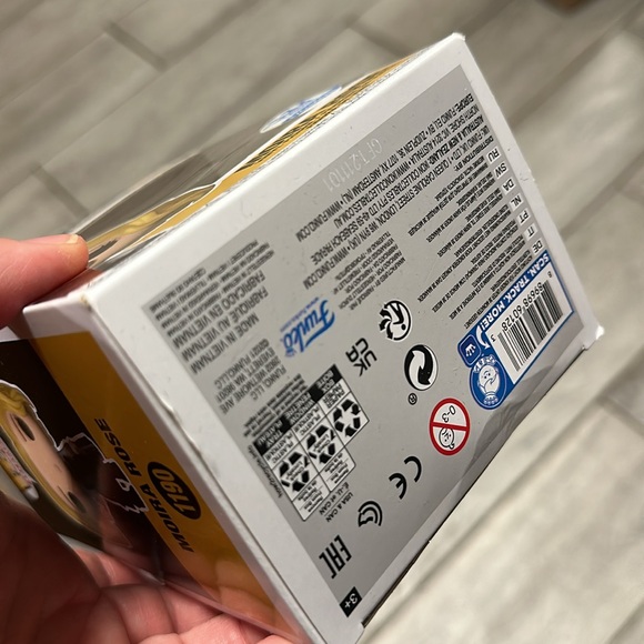 Funko POP! Schitts Creek Moira Rose Vinyl Figure NIB - Picture 6 of 6